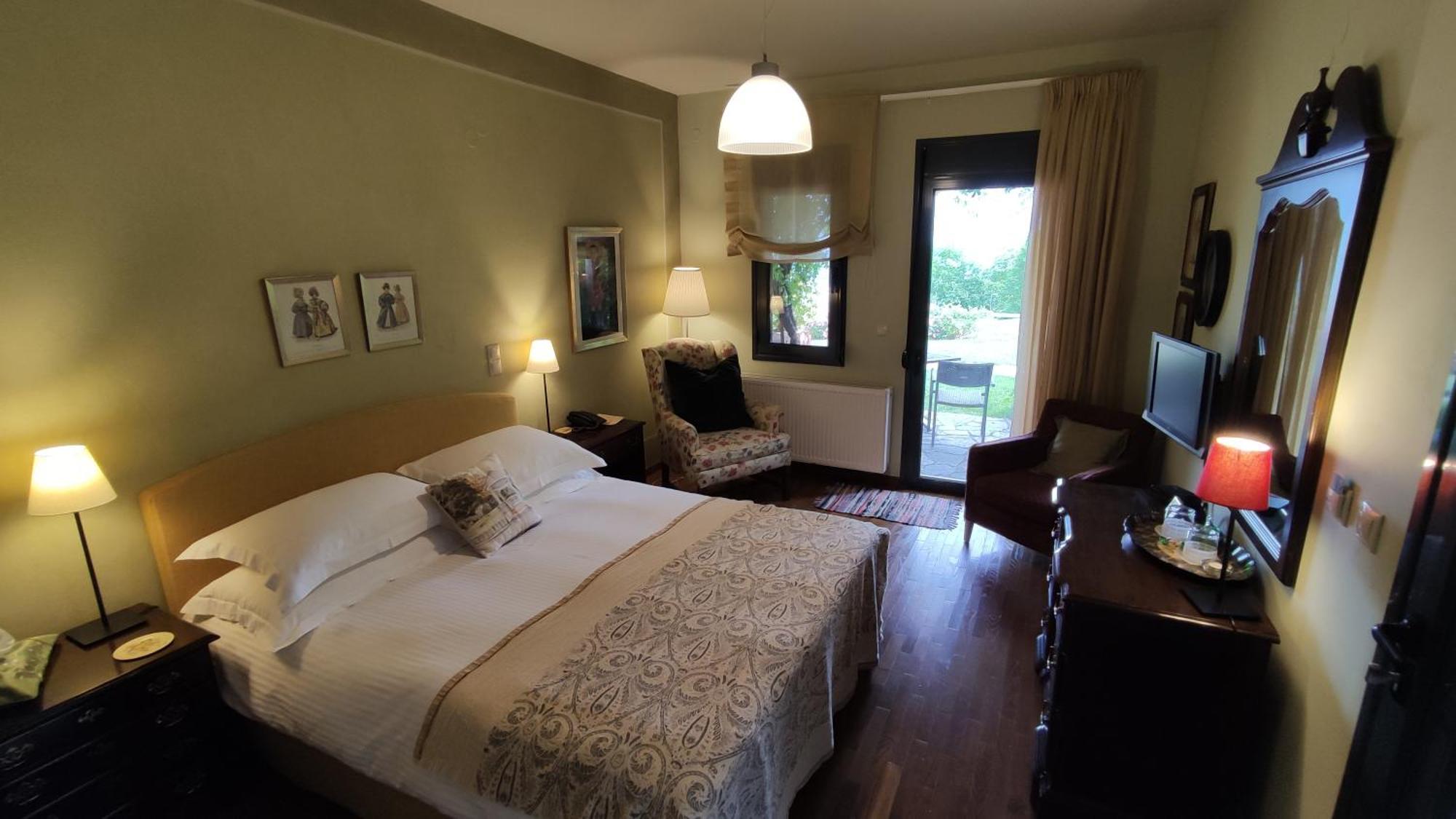 Astra Hotel Kastanéa Rom bilde